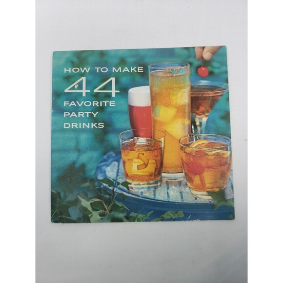 Southern Comfort Make 44 Favorite Party Drinks Booklet Magazine Insert 1960s VTG - Picture 1 of 9